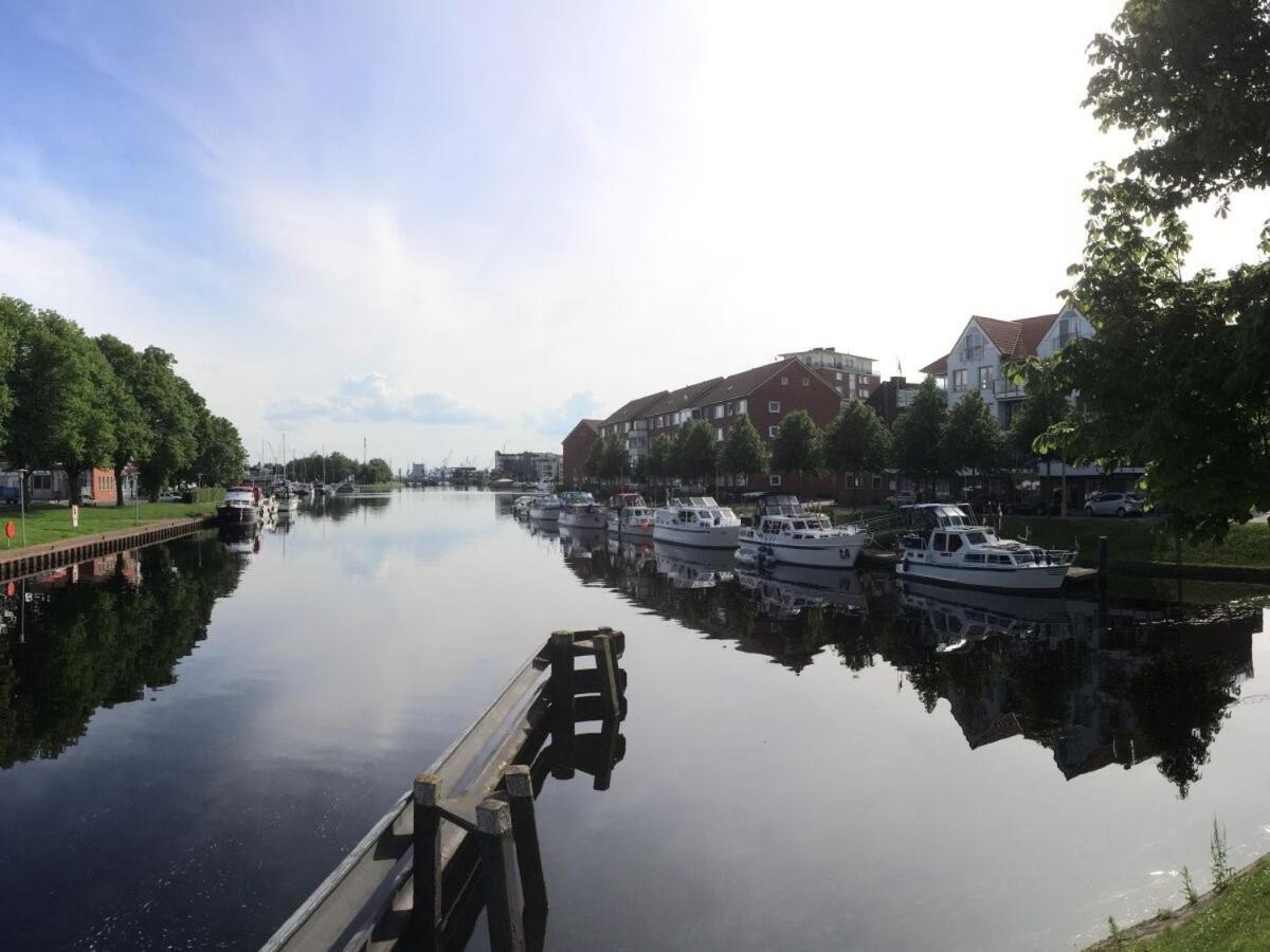 Ferienwohnung Loft- Direkt Am Falderndelft - Naehe Innenstadt Emden Exterior foto