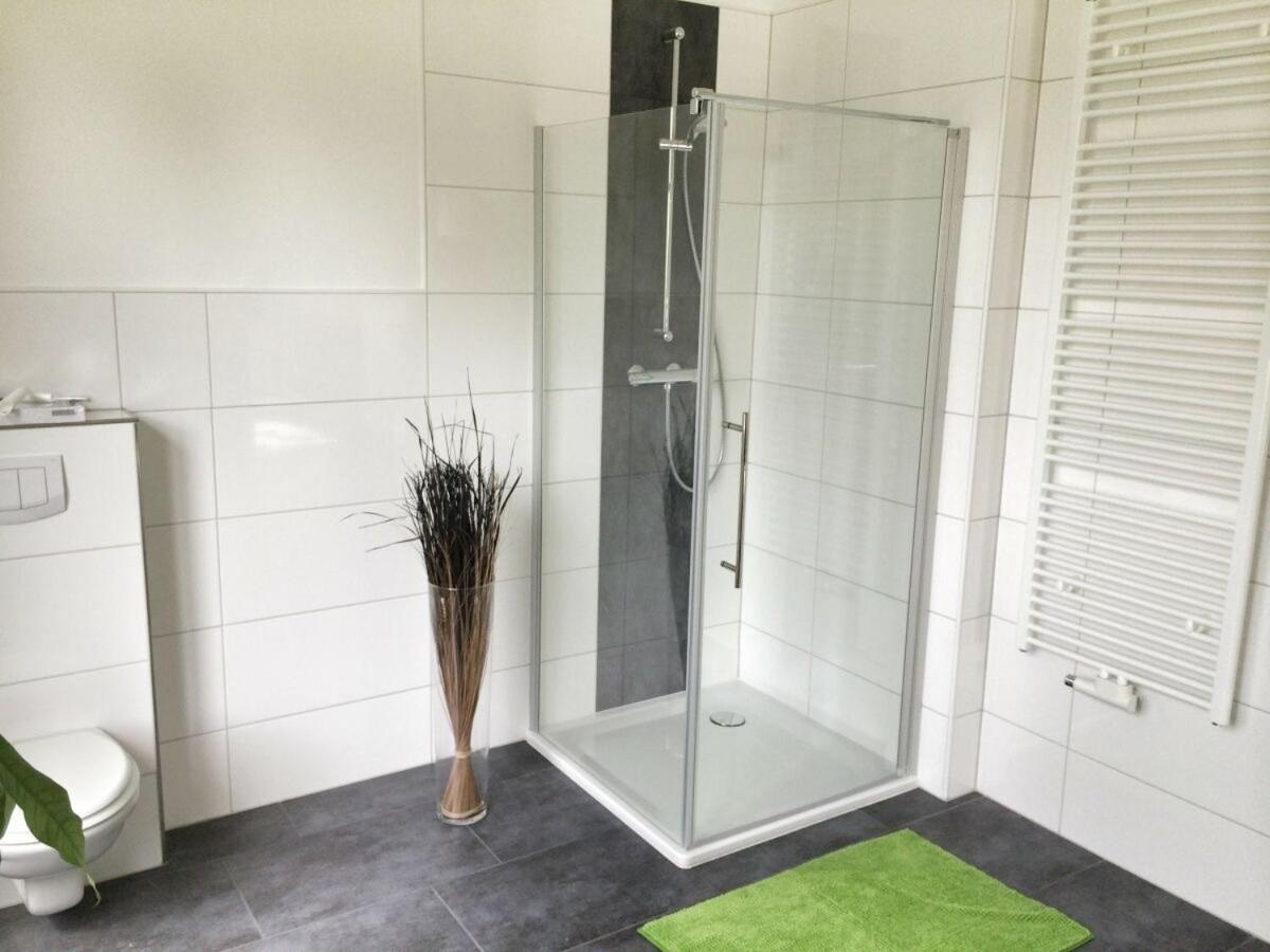 Ferienwohnung Loft- Direkt Am Falderndelft - Naehe Innenstadt Emden Exterior foto